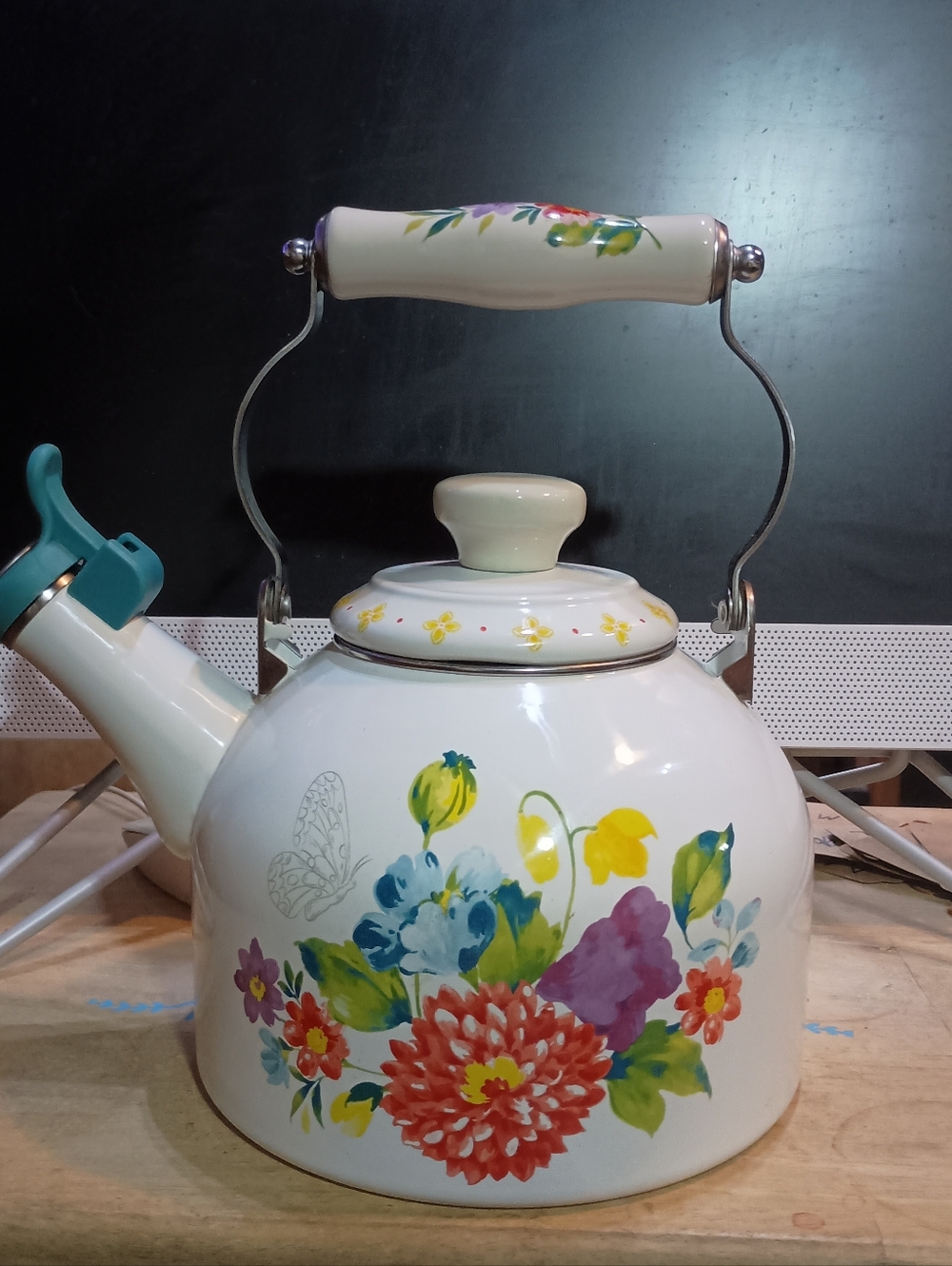 Pioneer Woman Floral Bouquet 2 Qt Tea Kettle